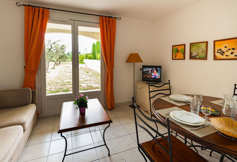 Domaine De Bourgeac Paradou  | Paradou | Bouches du Rhone | France 18