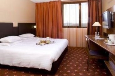 Top Club Plaza Hotel  | Poitiers | Vienne | Frankreich 2