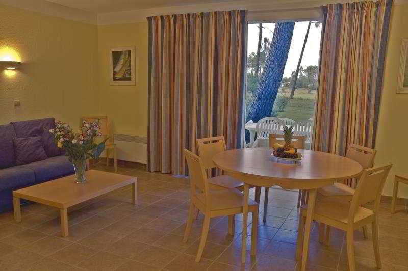 Les Greens Du Bassin  | Avignon | Vaucluse | France 3