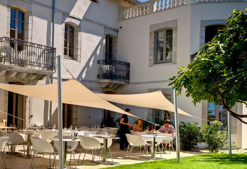 Hôtel De Silhouette  | Biarritz | Pyrenees-Atlantiques | France 17