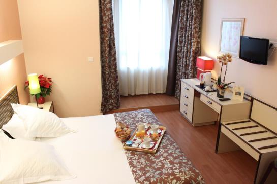 Hôtel Alizé Evian  | Évian-les-Bains | Haute-Savoie | France 12