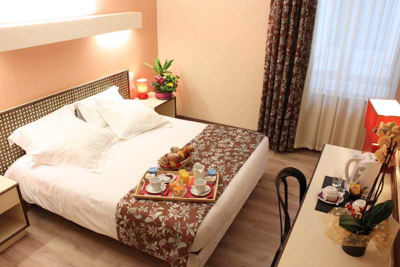 Hôtel Alizé Evian  | Évian-les-Bains | Haute-Savoie | France 5