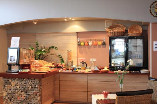 Hôtel Alizé Evian  | Évian-les-Bains | Haute-Savoie | France 7