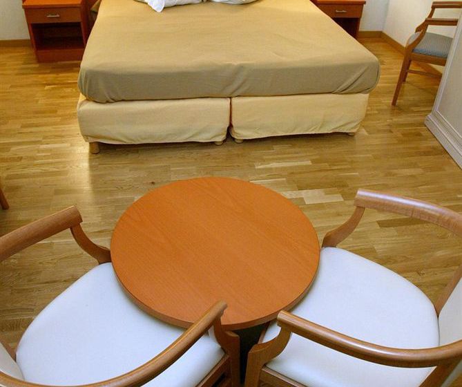 Hôtel Les Jardins D Anglise  | Six Fours les Plages | Var | France 10