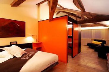 Hotel Le Chateau De Besseuil  | Clessé | Saona y Loira | Francia