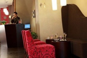 Hotel De La Poste  | Charolles | Saone-et-Loire | France 1