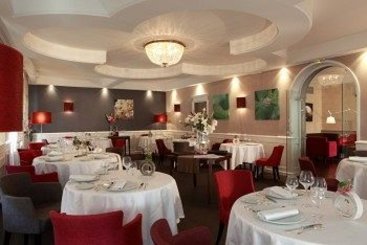 Hotel De La Poste  | Charolles | Saone-et-Loire | France 2