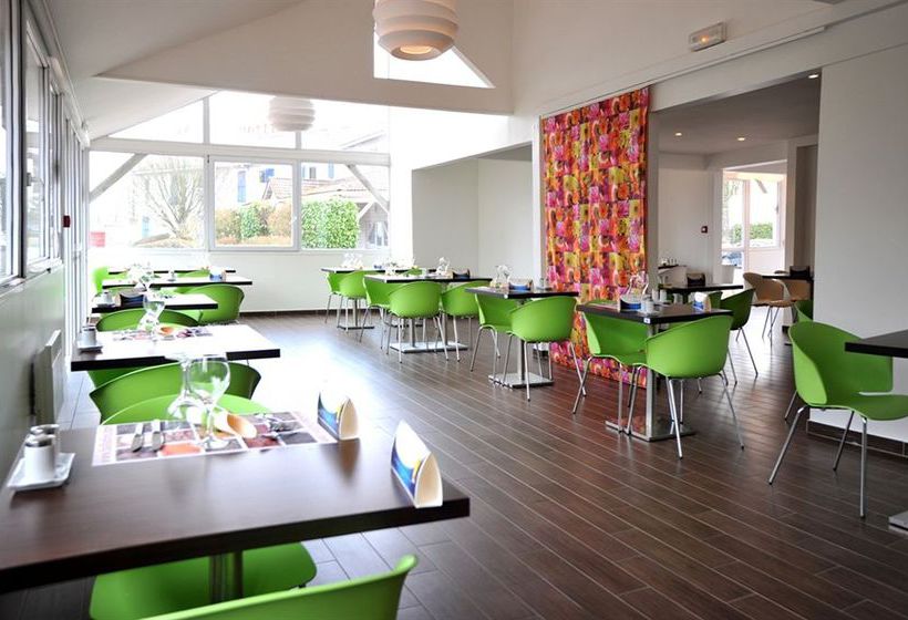 Hotel Balladins Trappes Trappes