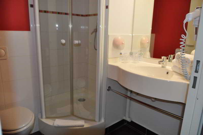 Hôtel Clermont Estaing  | Clermont Ferrand | Puy-de-Dome | France 1