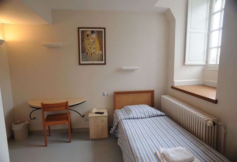 Pension Hostellerie St Yves  | Chartres | Eure-et-Loir | France 3