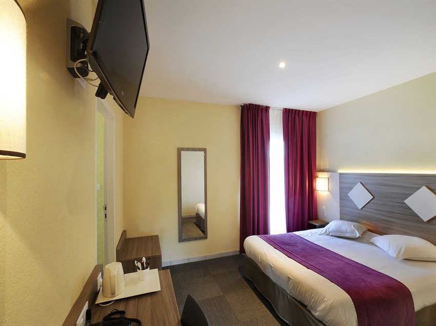 Comfort Hotel Saintes  | Saintes | Charente-Maritime | France 11