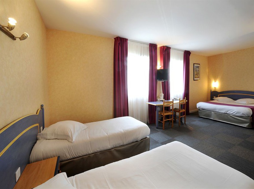 Comfort Hotel Saintes  | Saintes | Charente-Maritime | France 16