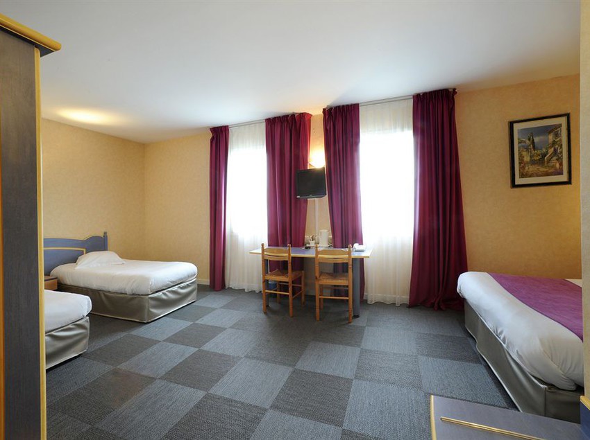 Comfort Hotel Saintes  | Saintes | Charente-Maritime | France 5
