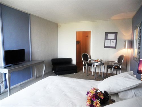 Hôtel Adonis Avignon Sud  | Avignon | Vaucluse | France 13