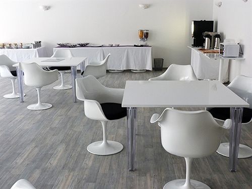 Hôtel Adonis Avignon Sud  | Avignon | Vaucluse | France 8