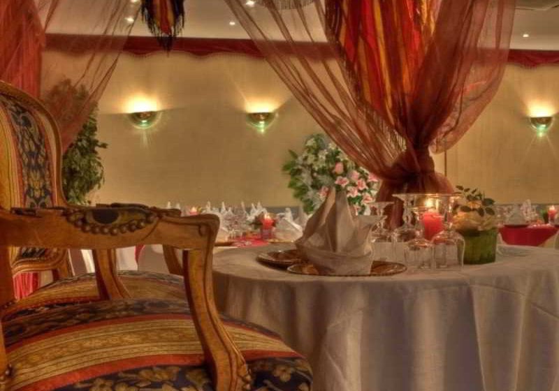 Hotel L'Auberge du Cheval Noir  | Pantin | Seine Saint Denis | Francia 1