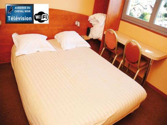 Hotel L'Auberge du Cheval Noir  | Pantin | Seine Saint Denis | Francia 4