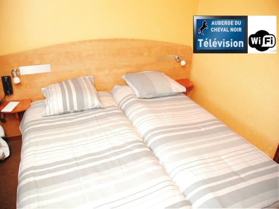 Hotel L'Auberge du Cheval Noir  | Pantin | Seine Saint Denis | Francia 7