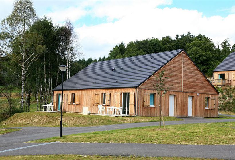 Hotel Le Domaine Du Bosquet  | Egletons | Correze | França 20
