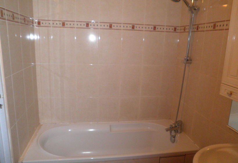 France Hotel  | Villejuif | Val-de-Marne | France 10