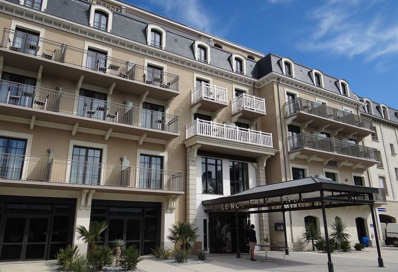 Hôtel Le Nouveau Monde  | Saint-Malo | Ille-et-Vilaine | France 7