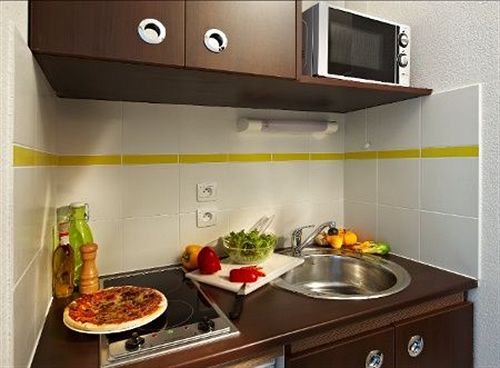 Appart'hôtel Appart'City Versailles Magny Magny Les Hameaux  | Magny les Hameaux | Yvelines | France 15