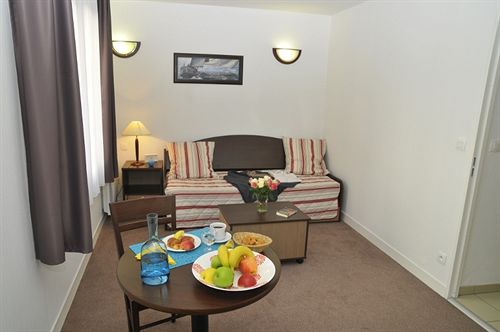 Appart'hôtel Appart'City Versailles Magny Magny Les Hameaux  | Magny les Hameaux | Yvelines | France 20