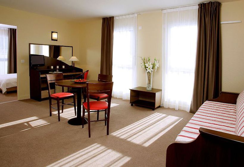 Appart'hôtel Appart'City Versailles Magny Magny Les Hameaux  | Magny les Hameaux | Yvelines | France 7