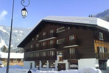 Châtel Hôtel Eliova l'Eau Vive Chatel