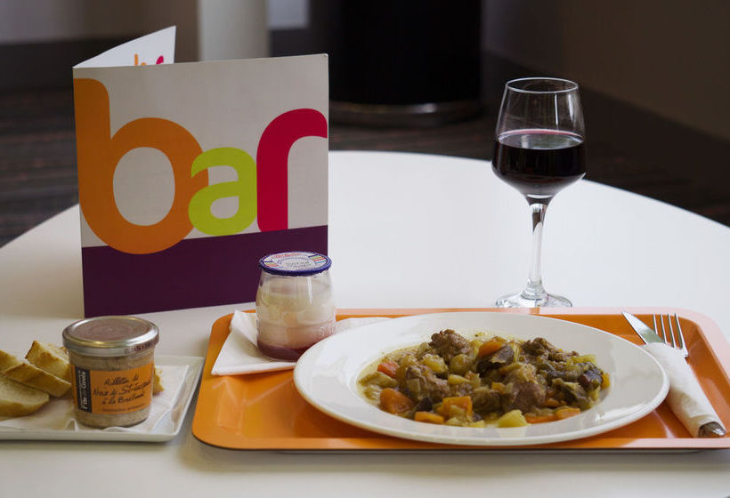 Hôtel Ibis Styles Caen Rives de l'Orne  | Caen | Calvados | France 13