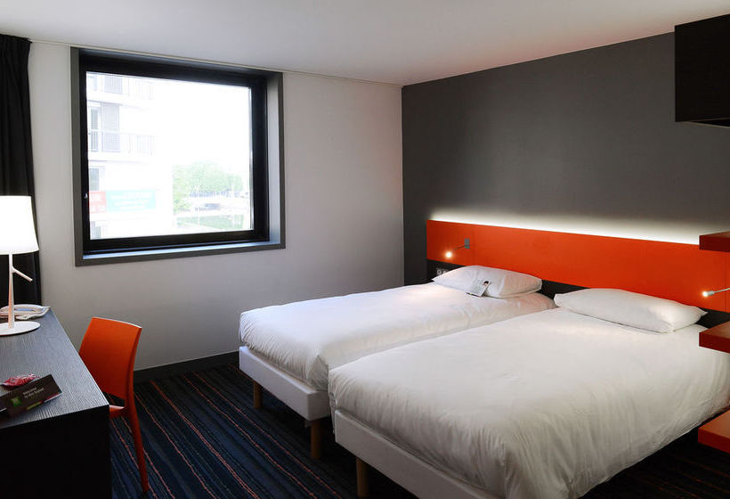 Hôtel Ibis Styles Caen Rives de l'Orne  | Caen | Calvados | France 8