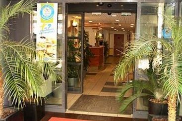 Hôtel Ibis Budget Cannes Centre Ville  | Cannes | Alpes-Maritimes | France 9