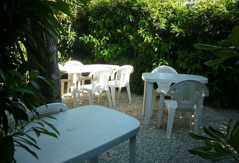 Hotel Idéal  | Juan-les-Pins | Alpes-Maritimes | France 4