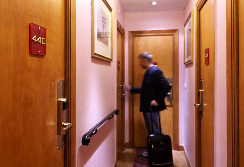 Grand Hotel Amelot  | Paris | Paris | France 15