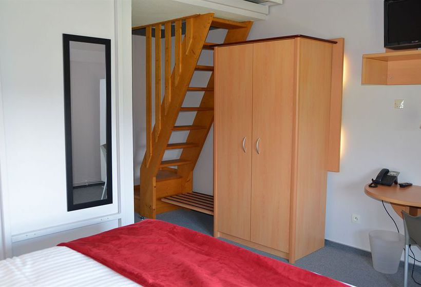 Carré Py  Hotel   | Bagneres de Bigorre | Hautes-Pyrenees | France 13