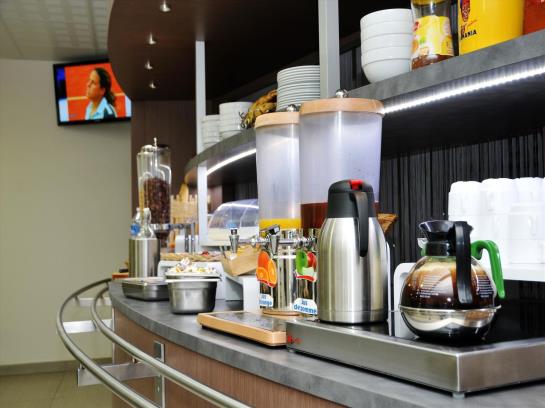 Blue Hotel Saint Brice Courcelles   | Saint Brice Courcelles | Marne | France 20