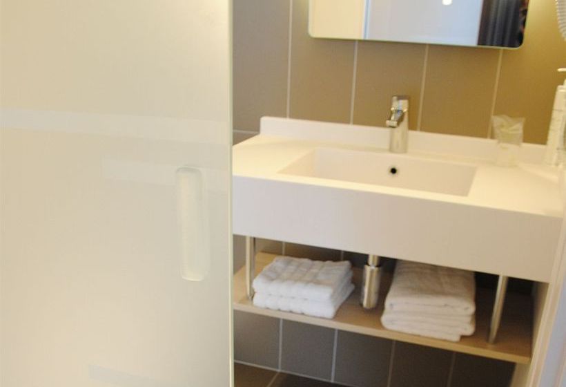 Brit Hotel Vendée Mer  | La Mothe Achard | Vendee | Francia 16