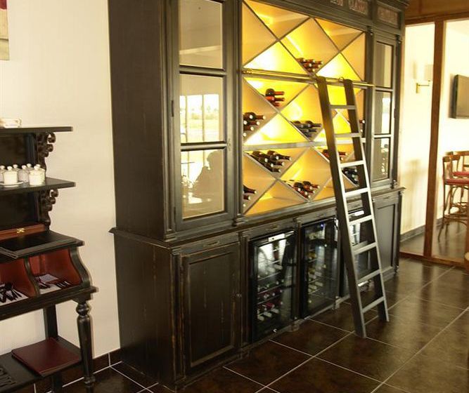 L' Epi Hotel Epernon  | Epernon | Eure-et-Loir | France 6