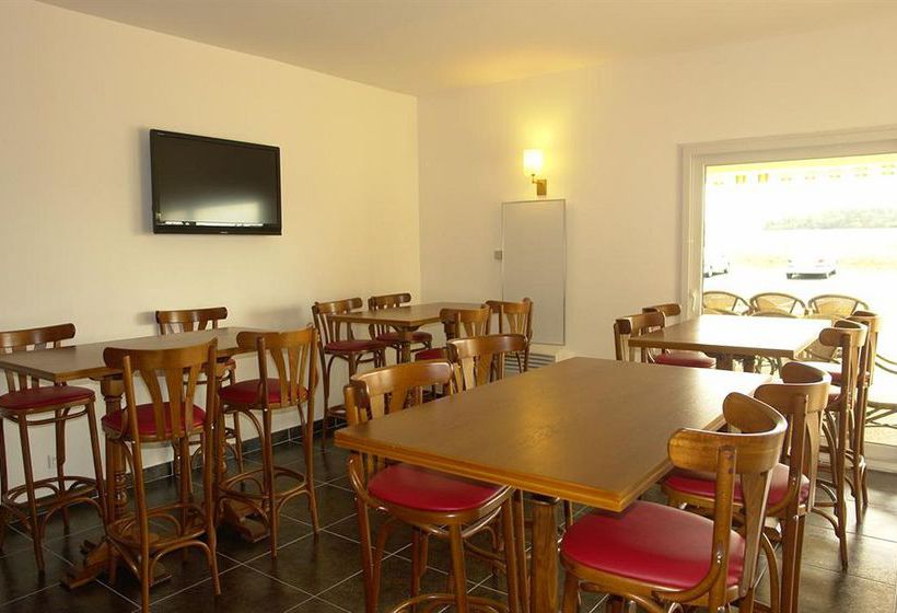 L' Epi Hotel Epernon  | Epernon | Eure-et-Loir | France 9