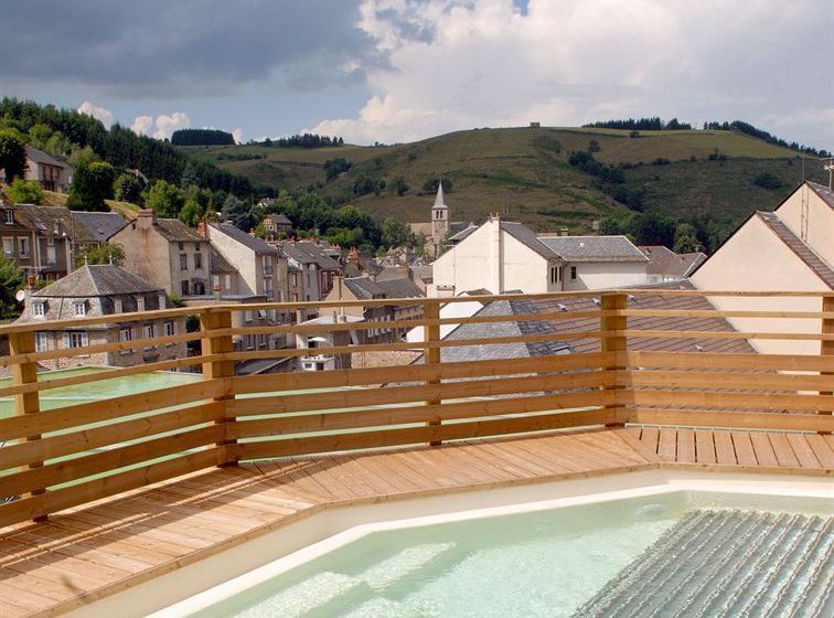 Brit Hotel du Ban  | Chaudes Aigues | Cantal | France 17