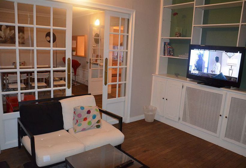 Women Bed Altos del Sena