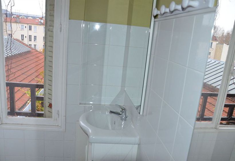 Women Bed  | Malakoff | Hauts-de-Seine | France 12