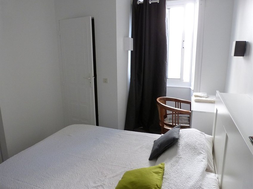 Le Petit Hotel Biarritz  | Biarritz | Pyrenees-Atlantiques | France 3