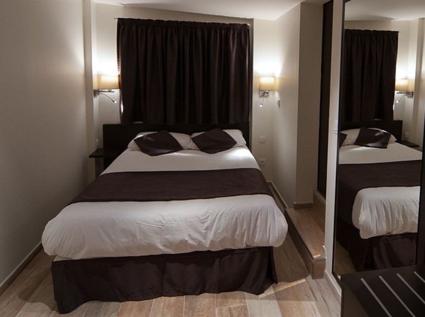 Central Hotel Nimes  | Nîmes | Gard | France 17