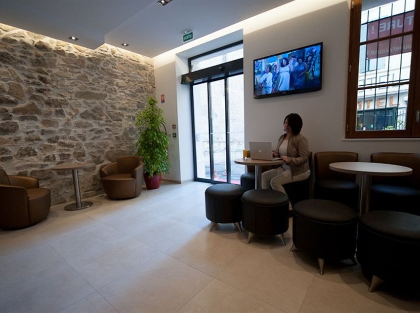 Central Hotel Nimes  | Nîmes | Gard | France 9