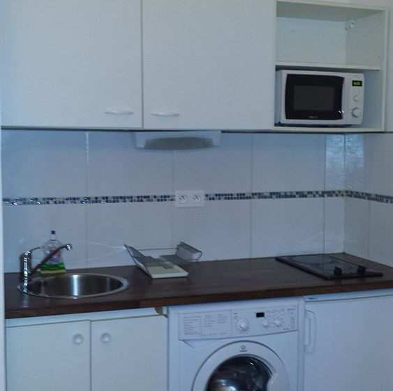 Appart'hôtel Studios Phenicio Porte de Versailles  | Vanves | Hauts-de-Seine | France 11