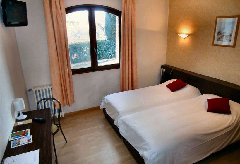 Hôtel Le Deauville  | Blagnac | Haute-Garonne | France 15