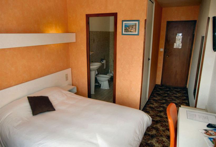 Hôtel Le Deauville  | Blagnac | Haute-Garonne | France 16