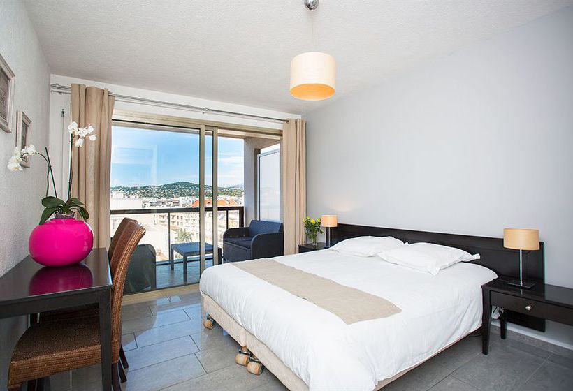 Resort La Maison Blanche Résidence  | Juan-les-Pins | Alpes-Maritimes | France 9