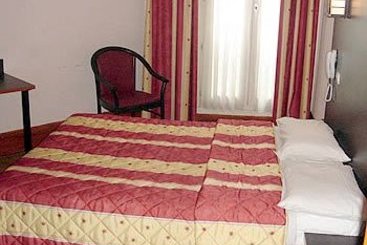 Cambrai Hotel Paris  | Paris | Paris | France 3